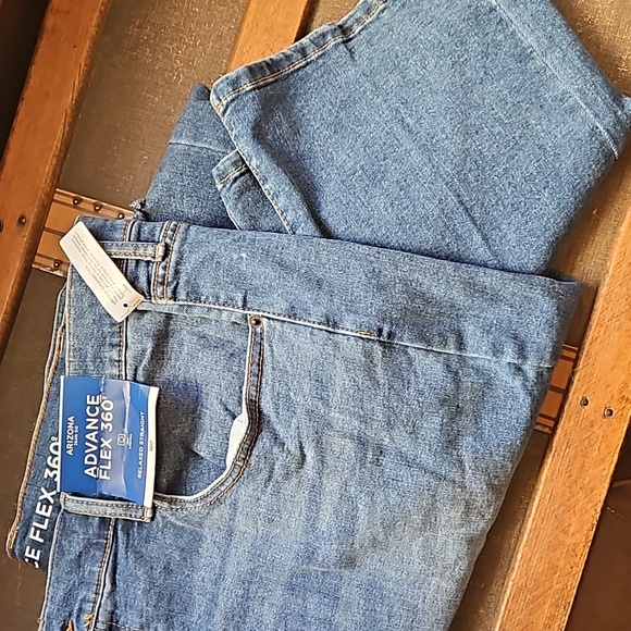 Arizona Stretch Mens Jeans NWT 42x34 - Picture 1 of 8